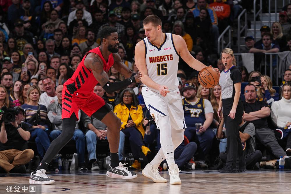 而米兰的中 而米兰的中