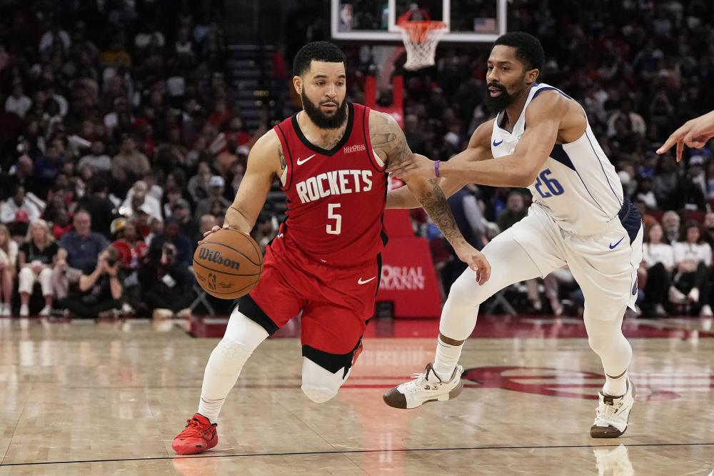 特的先后受 特的先后受