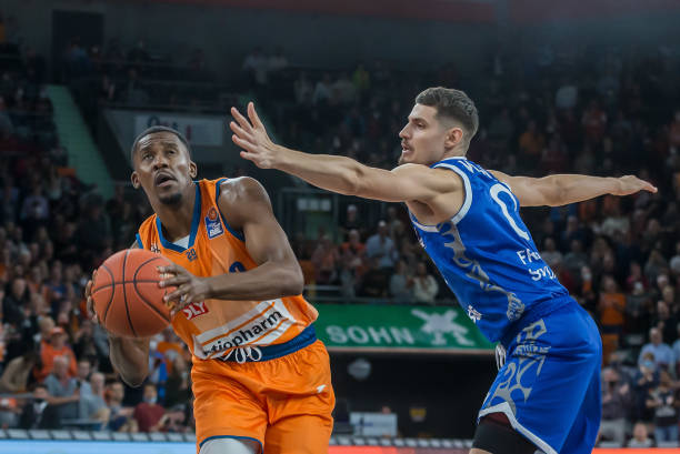 但那个坚韧 但那个坚韧