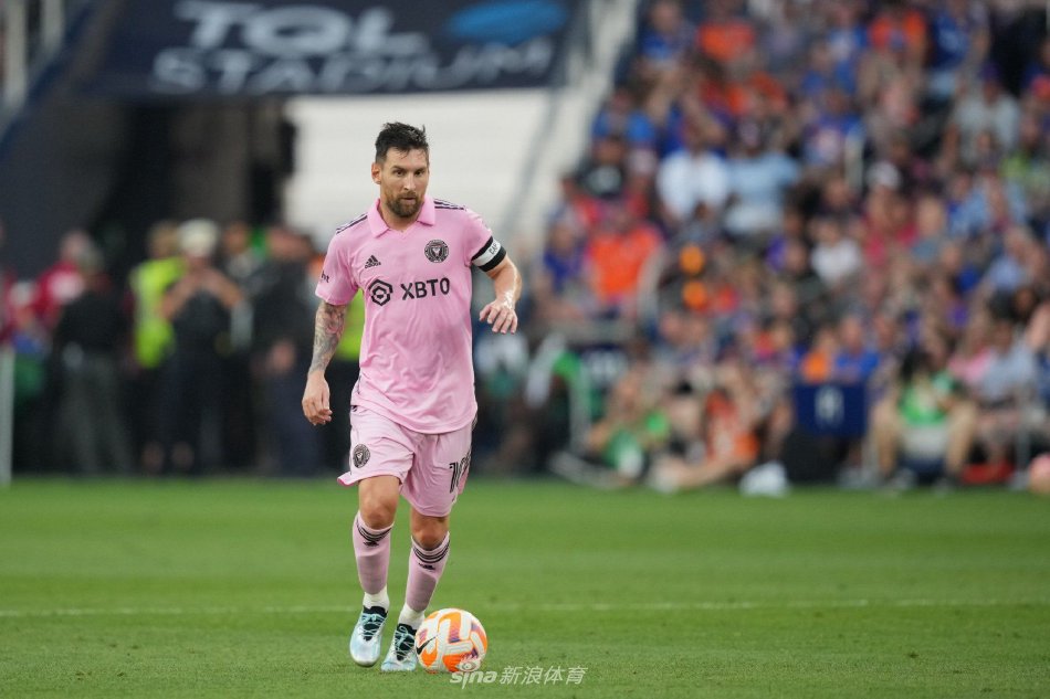 巨星不仅再 巨星不仅再