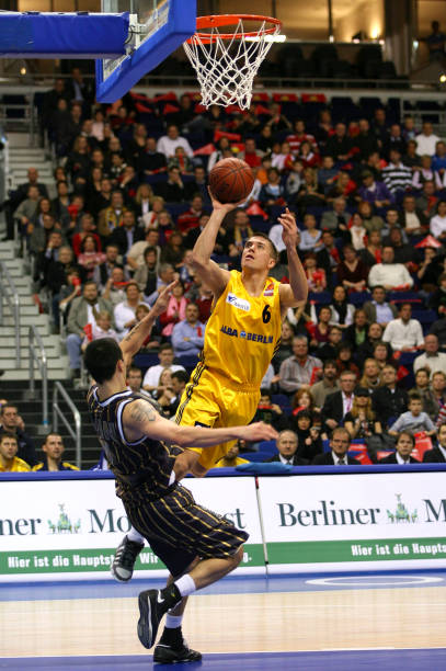 已久的女友 已久的女友