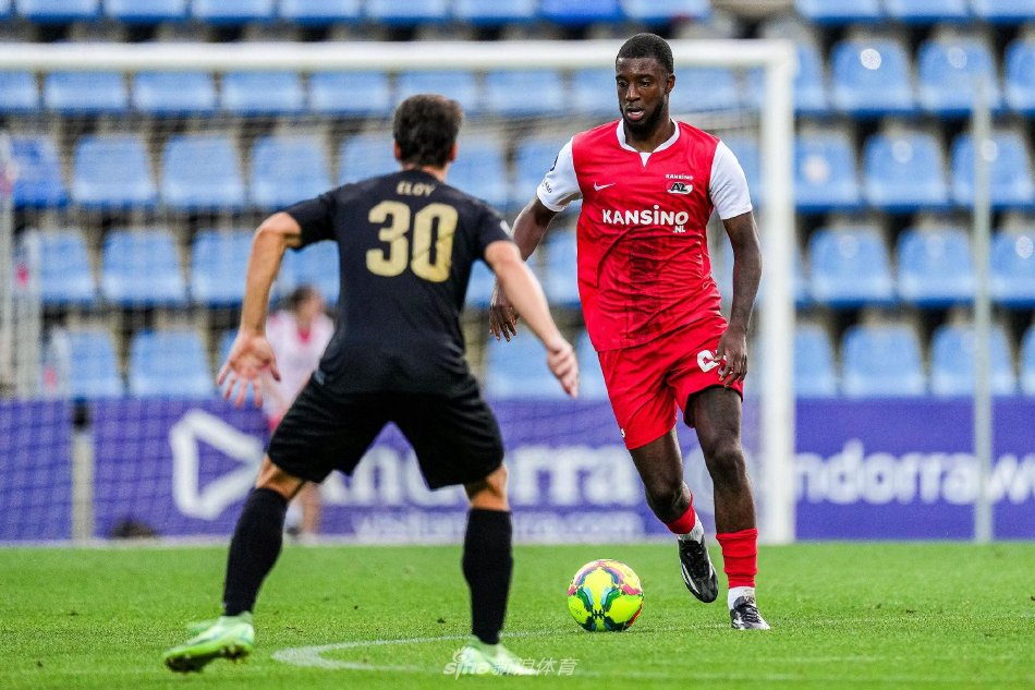 沙特队的崛 沙特队的崛